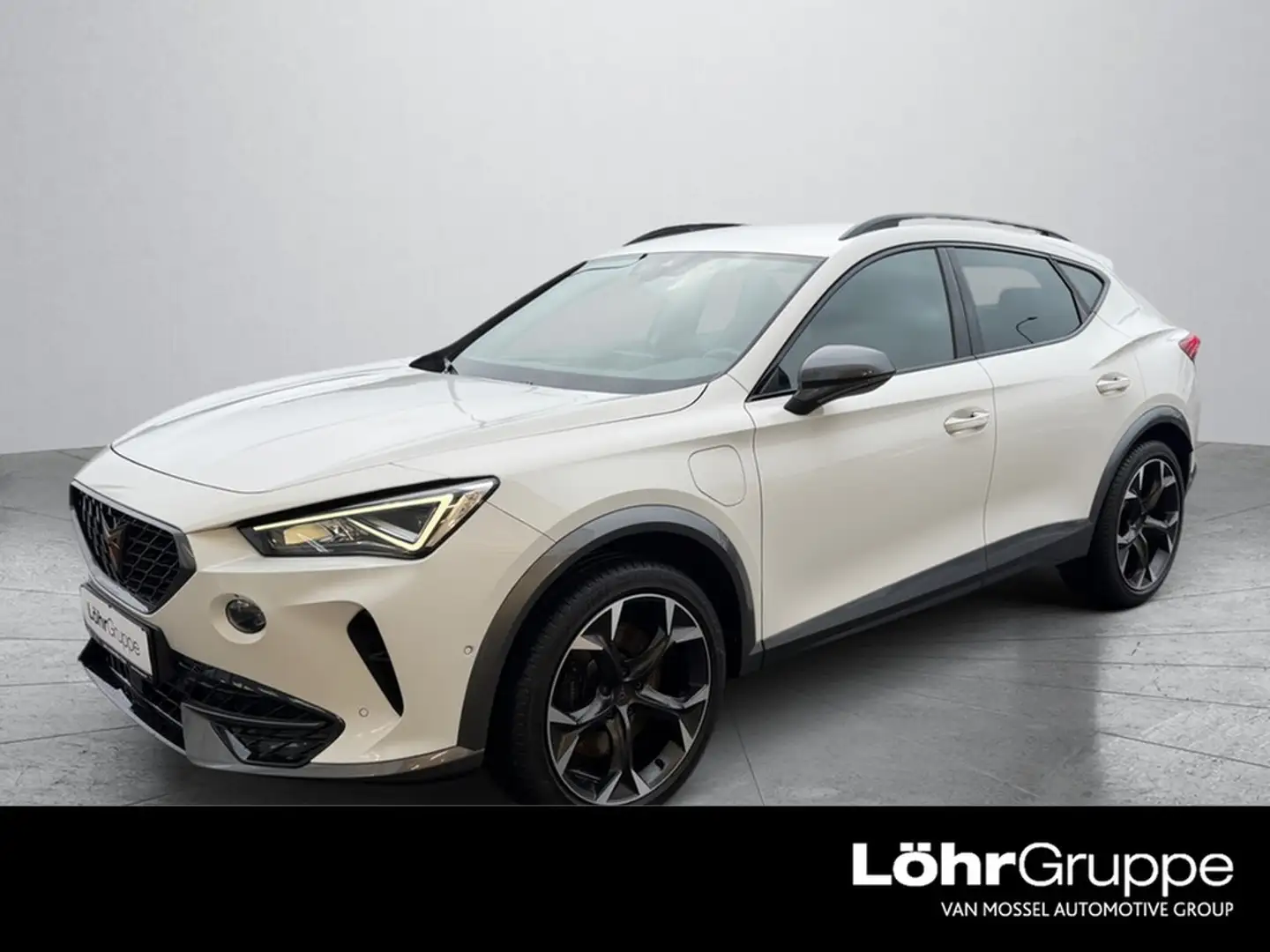 CUPRA Formentor 1,4 VZ eHybrid Automatik AHK Weiß - 1