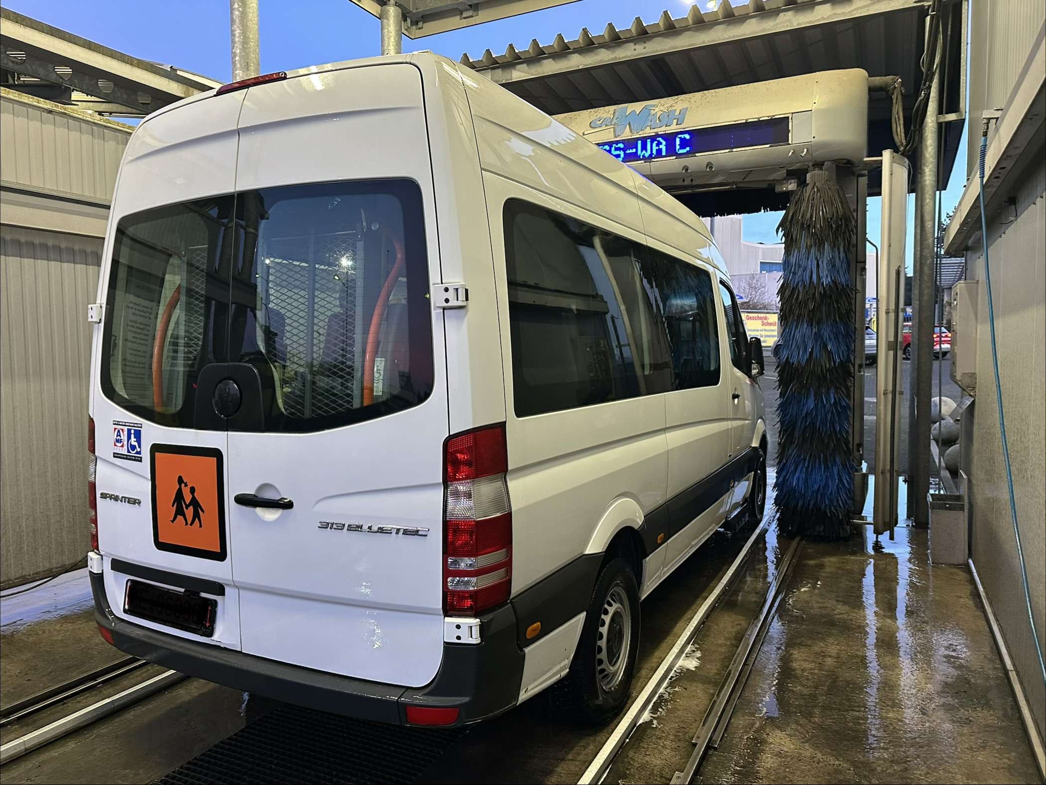 Second hand Mercedes Benz Sprinter 
