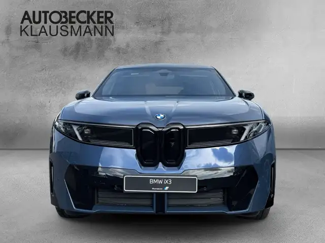 BMW Ix3 view 5