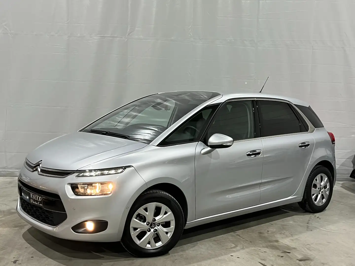 Citroen C4 Picasso 1.6i Benzine / Navi / 64000KM / Exclusive Gris - 1