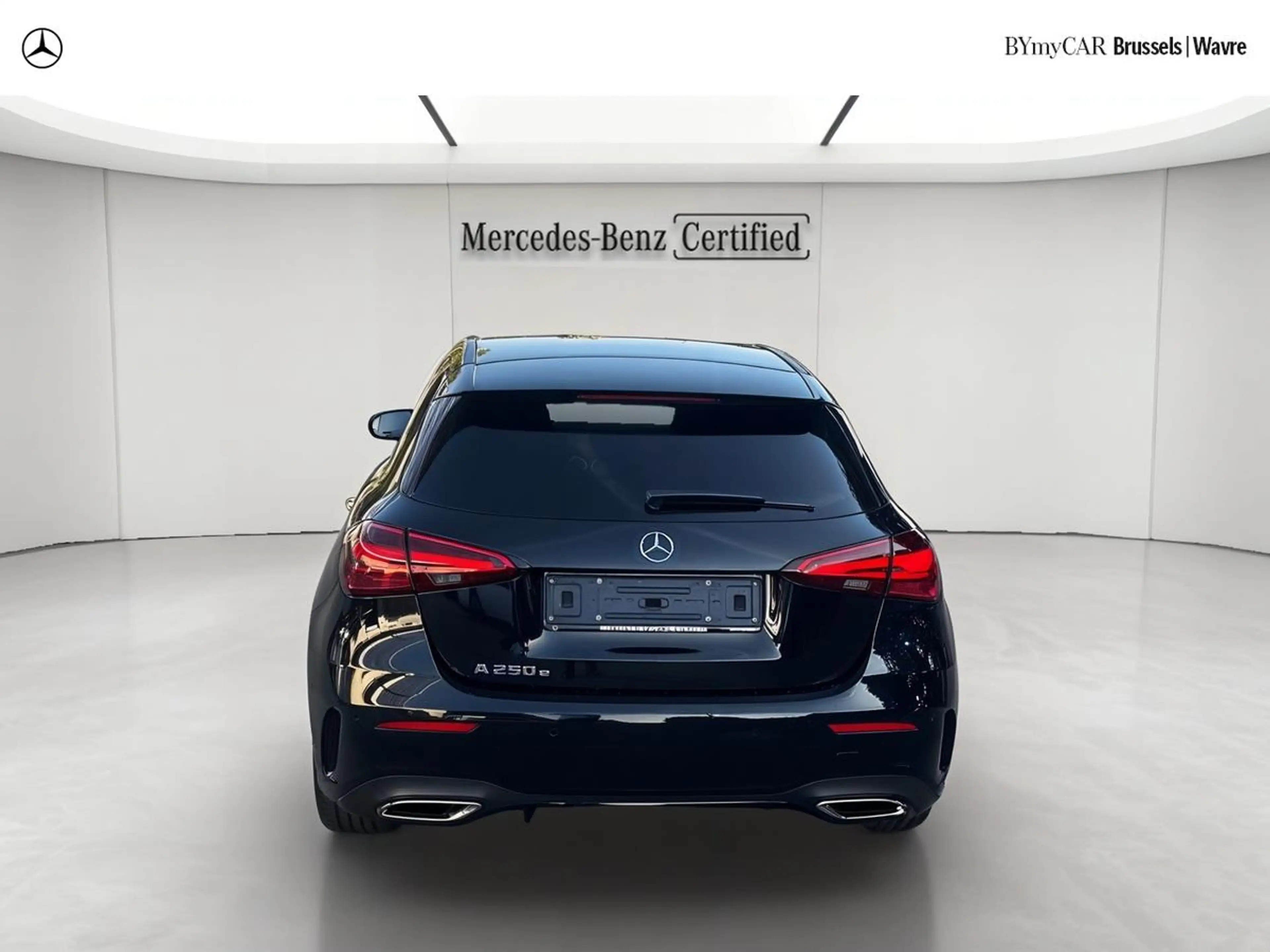 Mercedes-Benz A 250 A e AMG Line — photo 8