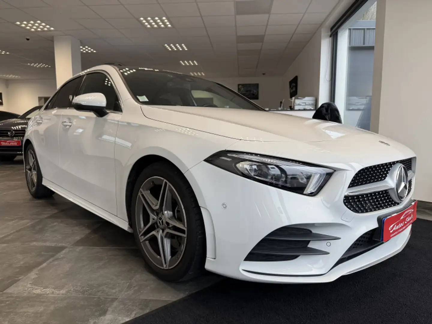 Mercedes-Benz A 250 424,67/MOIS / 250 224CH 4MATIC AMG LINE 7G-DCT Blanc - 2