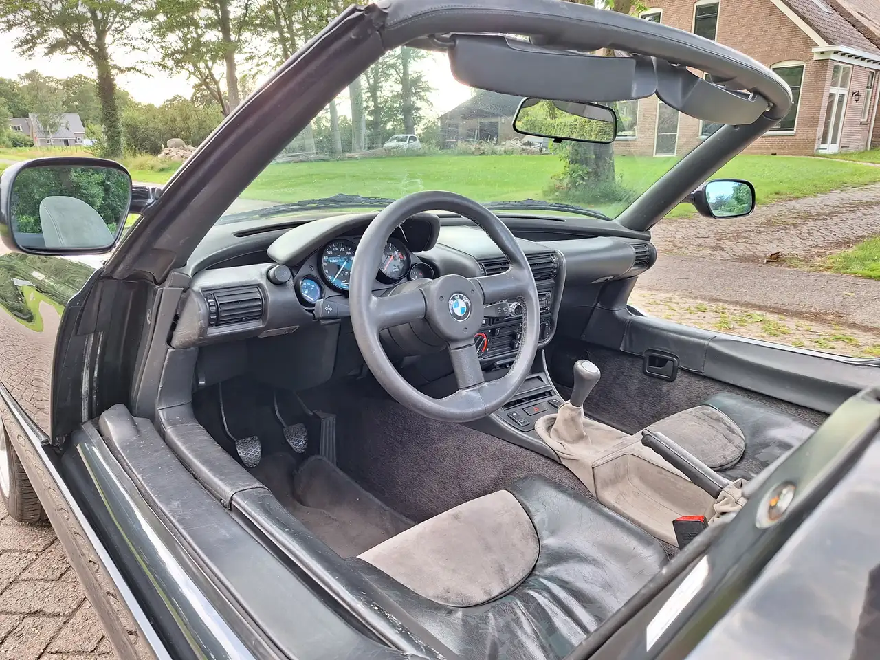 BMW Z1 2.5i 6-cyl. traumschwarz 139000 km, foto 6