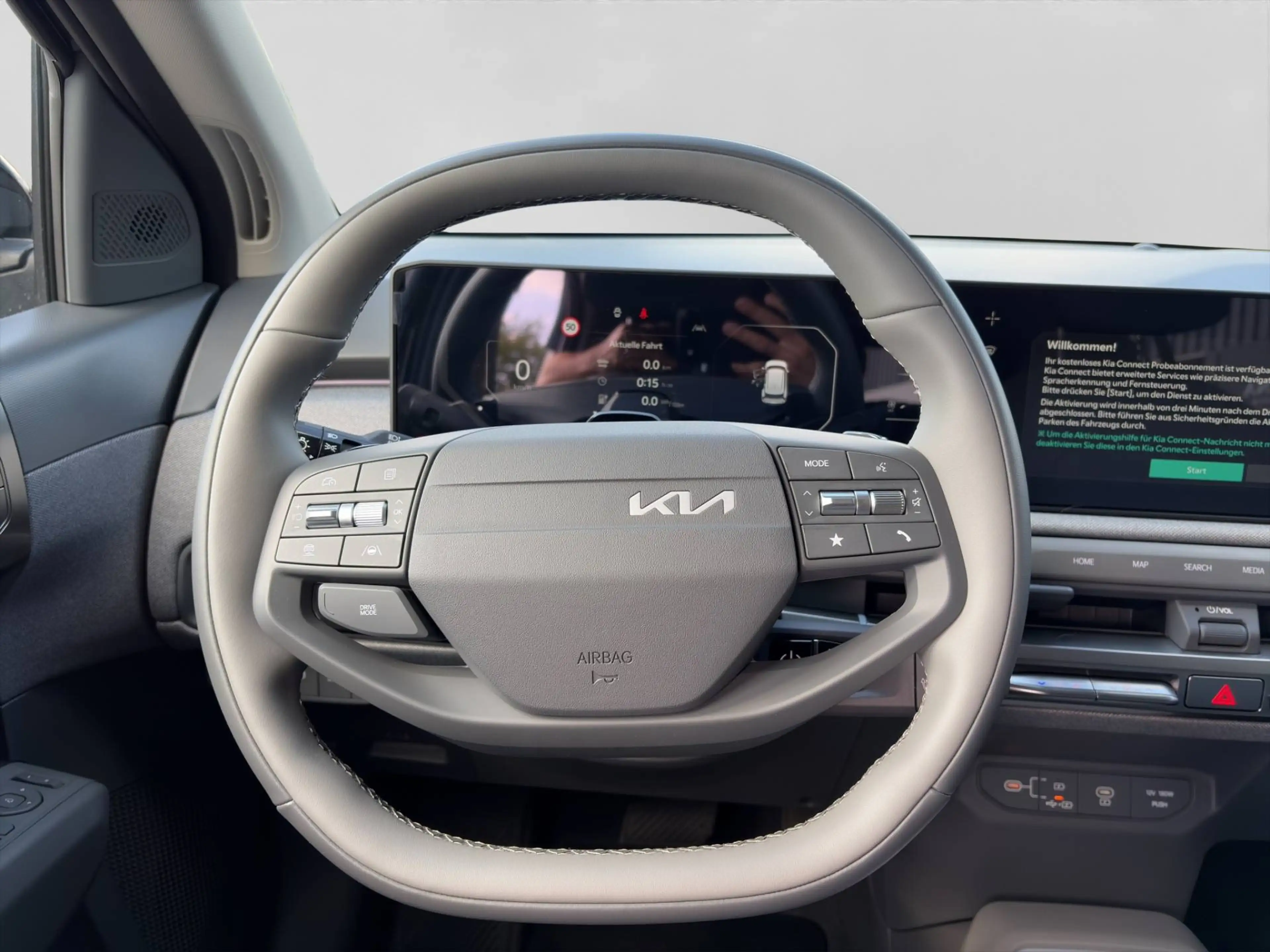Kia EV3 58,3-kWh 150 kW FWD E — photo 11