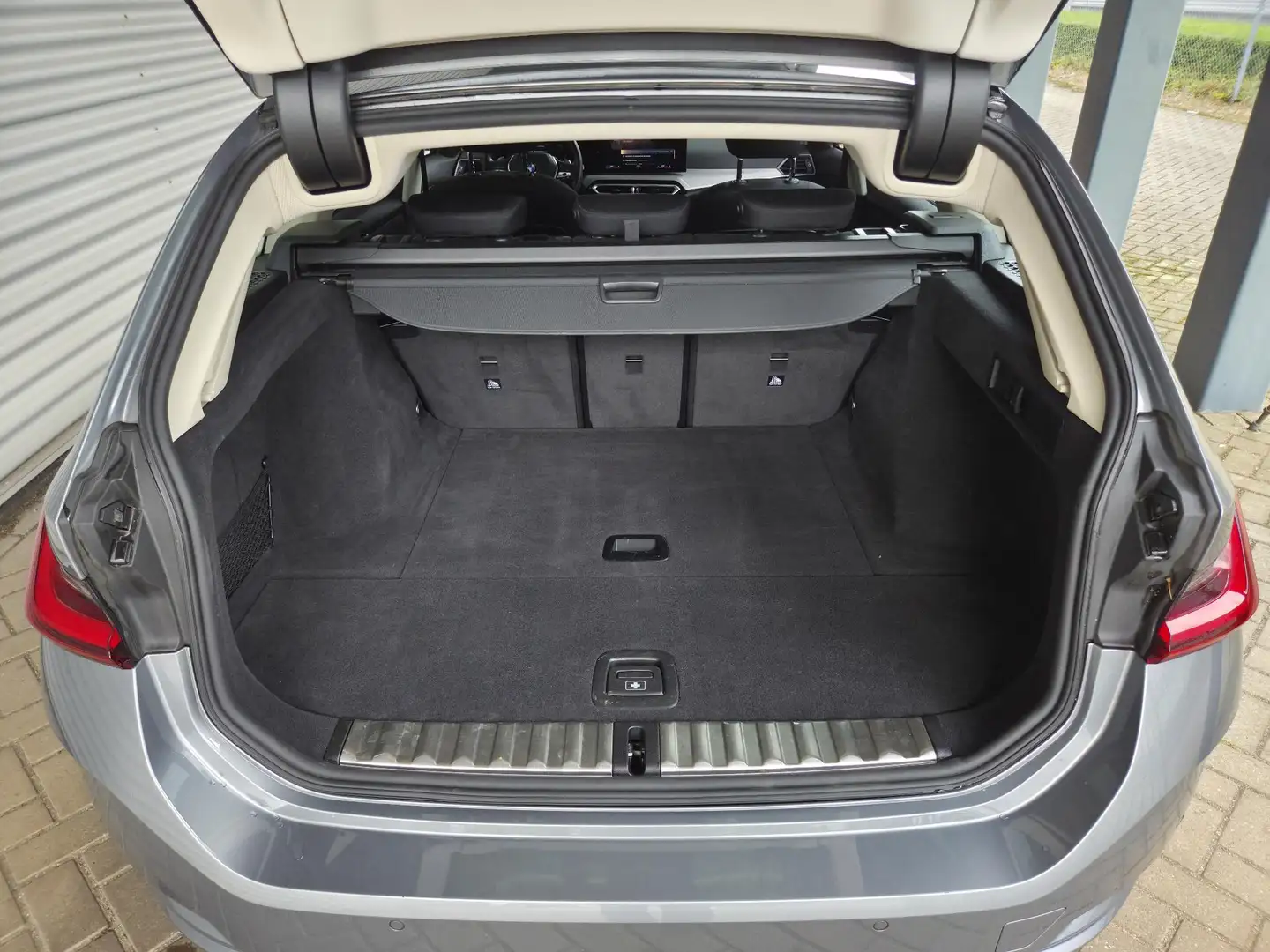BMW 318 3-serie Touring 318i Gris - 2