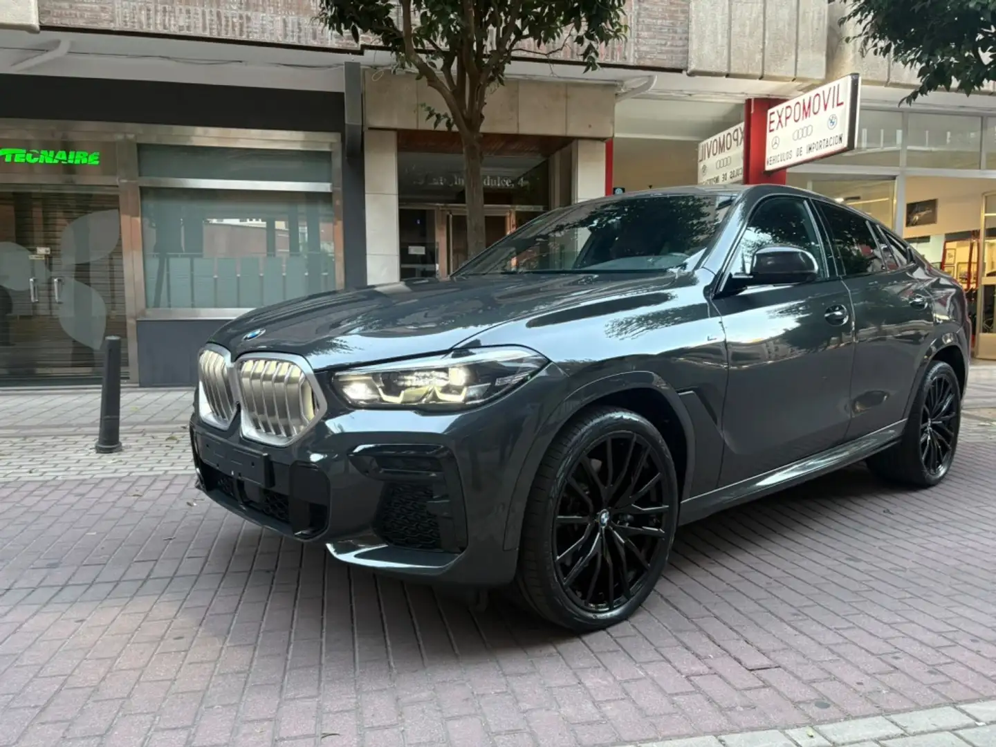 BMW X6 xDrive 30dA - 1