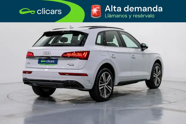 Audi Q5 view 5