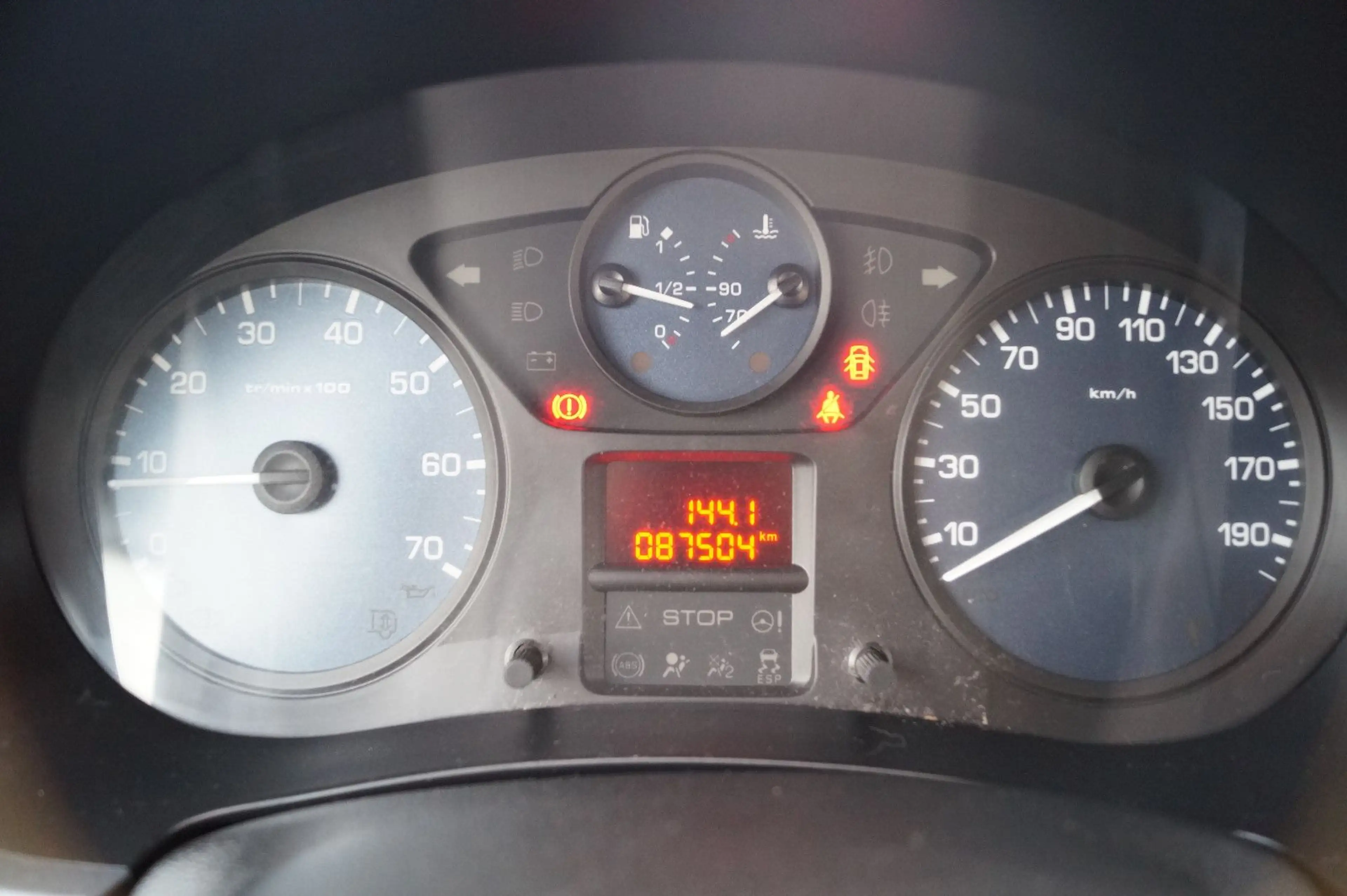 Peugeot Partner Active Klima PDC — photo 15
