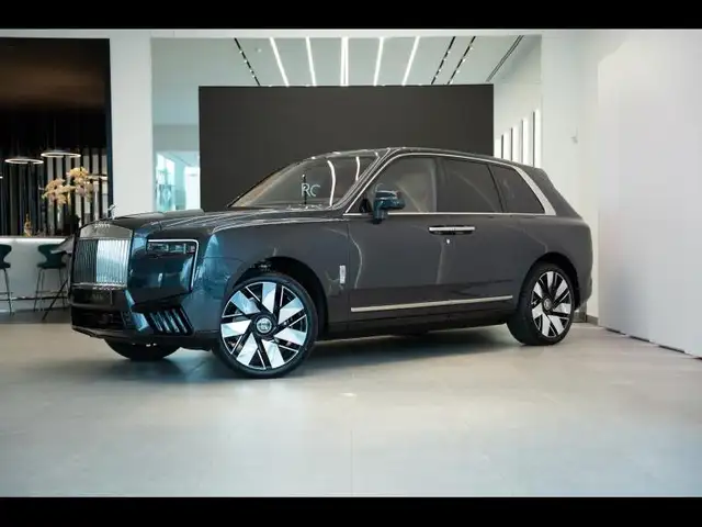 Rolls-Royce Cullinan Provenance 2 Year Warranty & Service Provenance 2