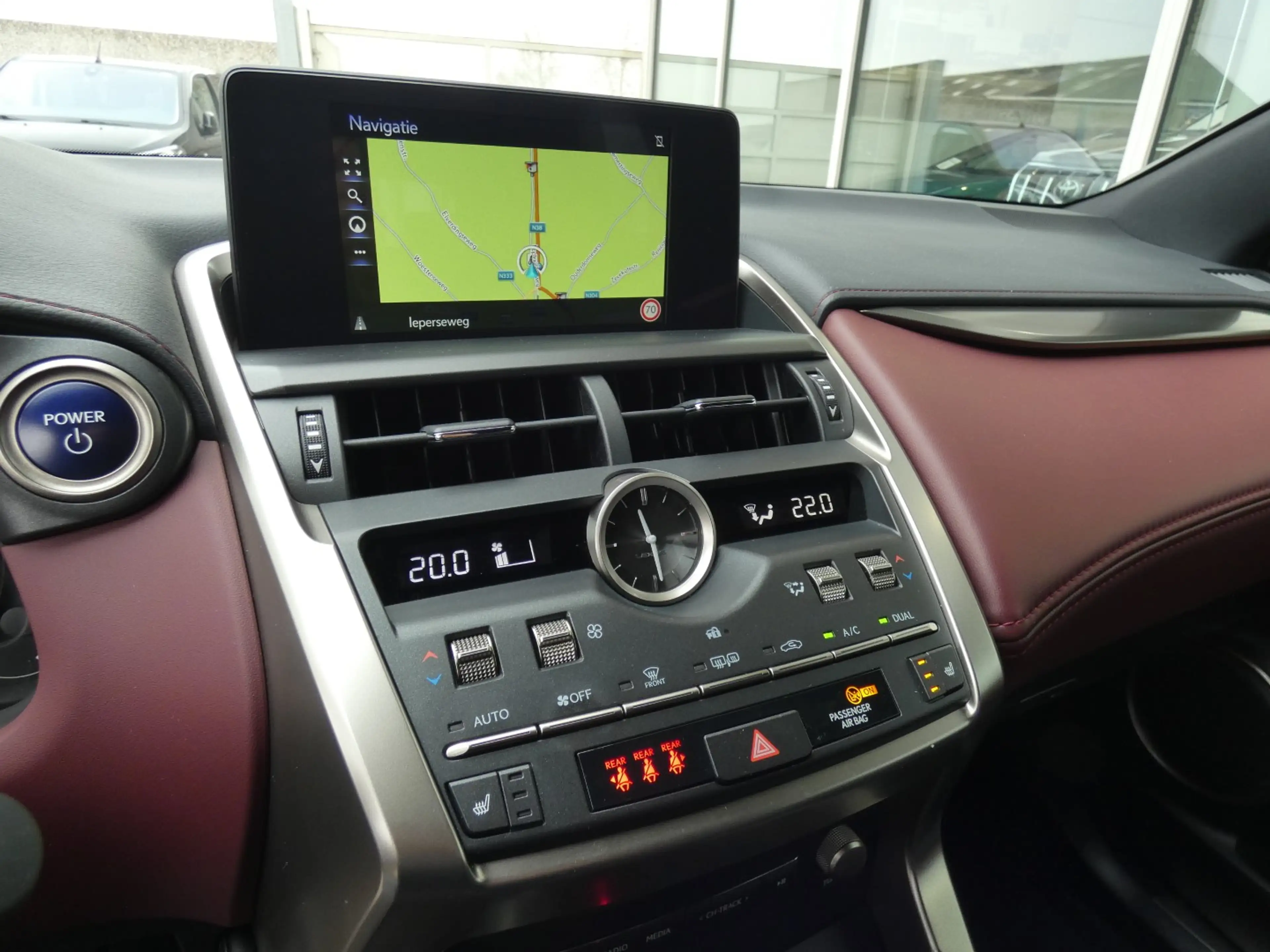 Lexus NX 300h Hybrid AWD BLACK LINE +LEDER +TREKHAAK +DODEHOEK — photo 13
