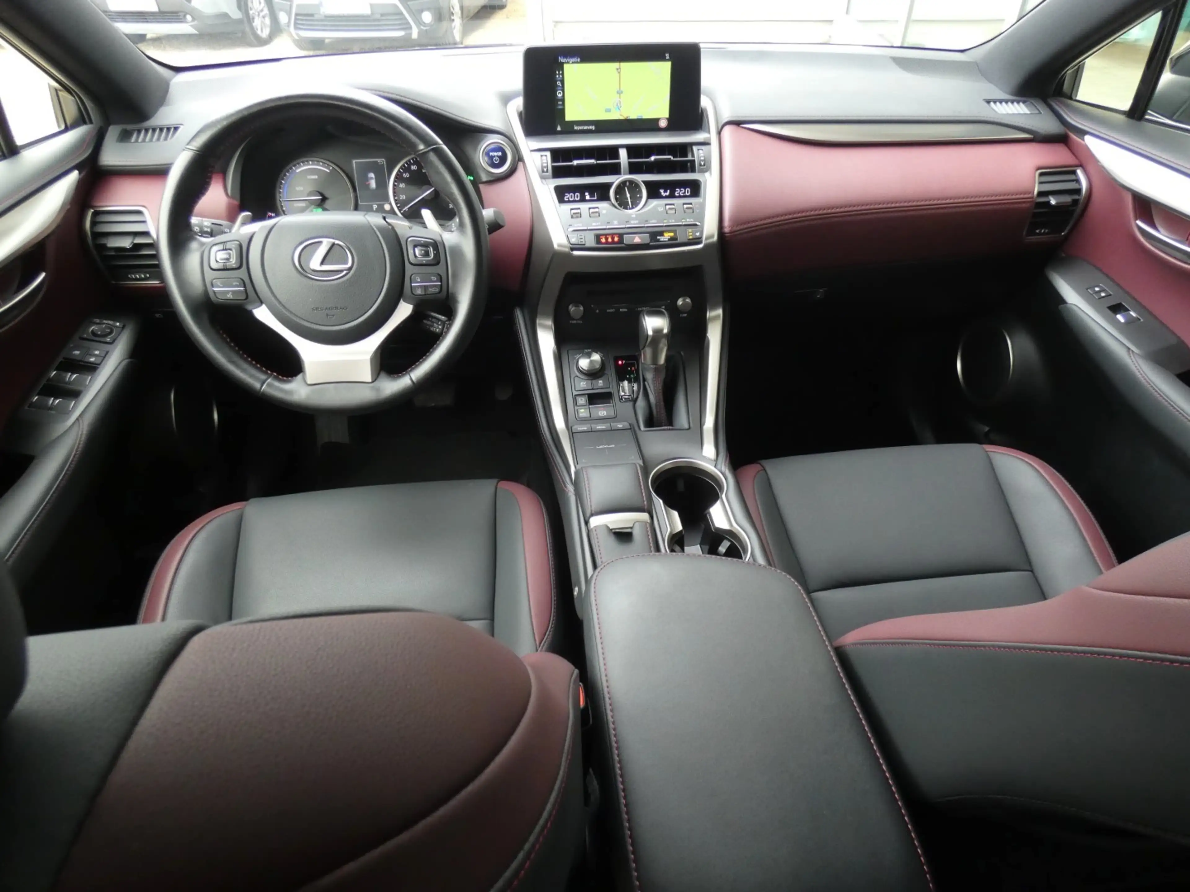 Lexus NX 300h Hybrid AWD BLACK LINE +LEDER +TREKHAAK +DODEHOEK — photo 8