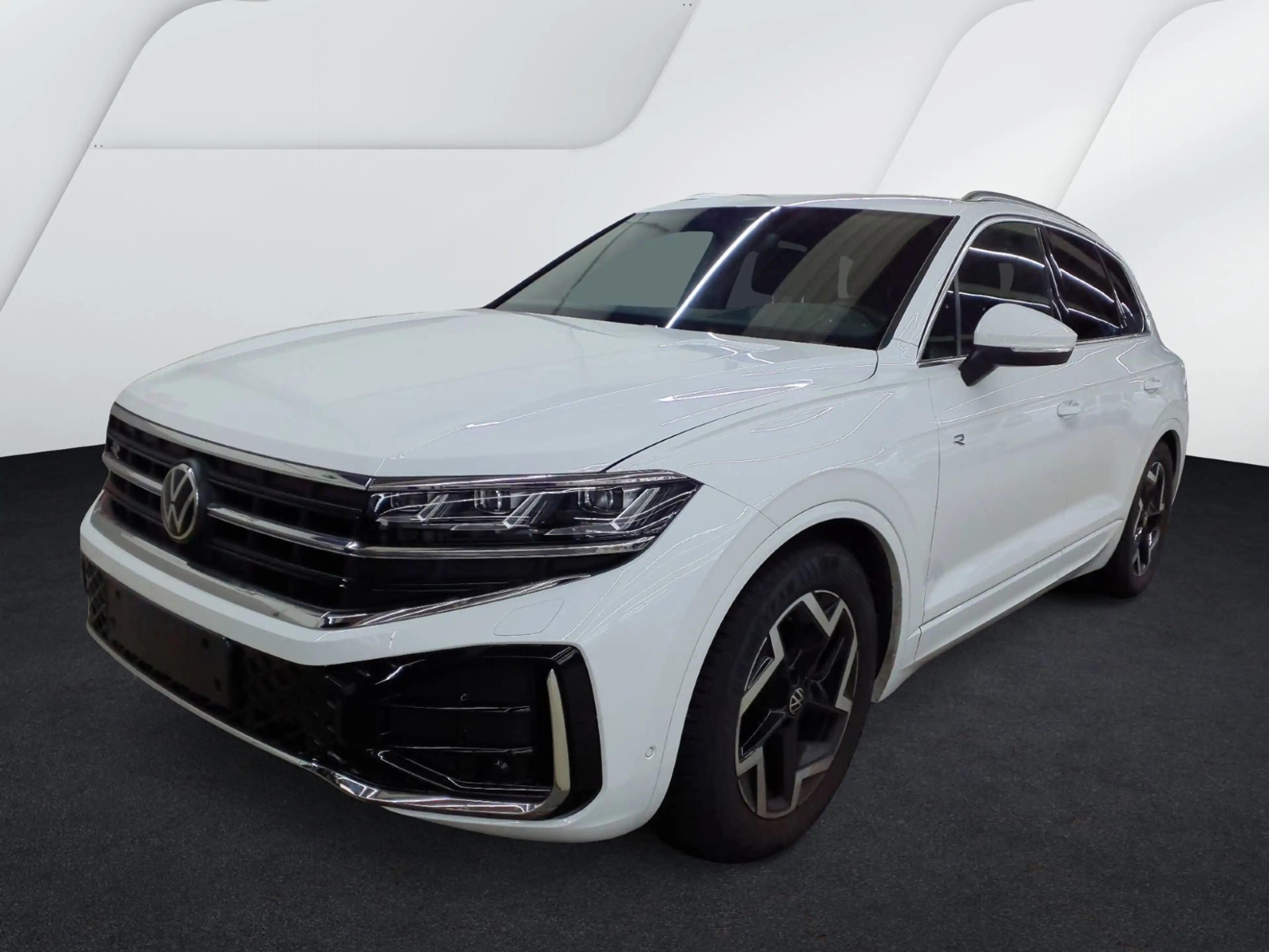 Volkswagen Touareg R-Line 3.0TDI +AHK+LUFT+HUD+ — photo 2