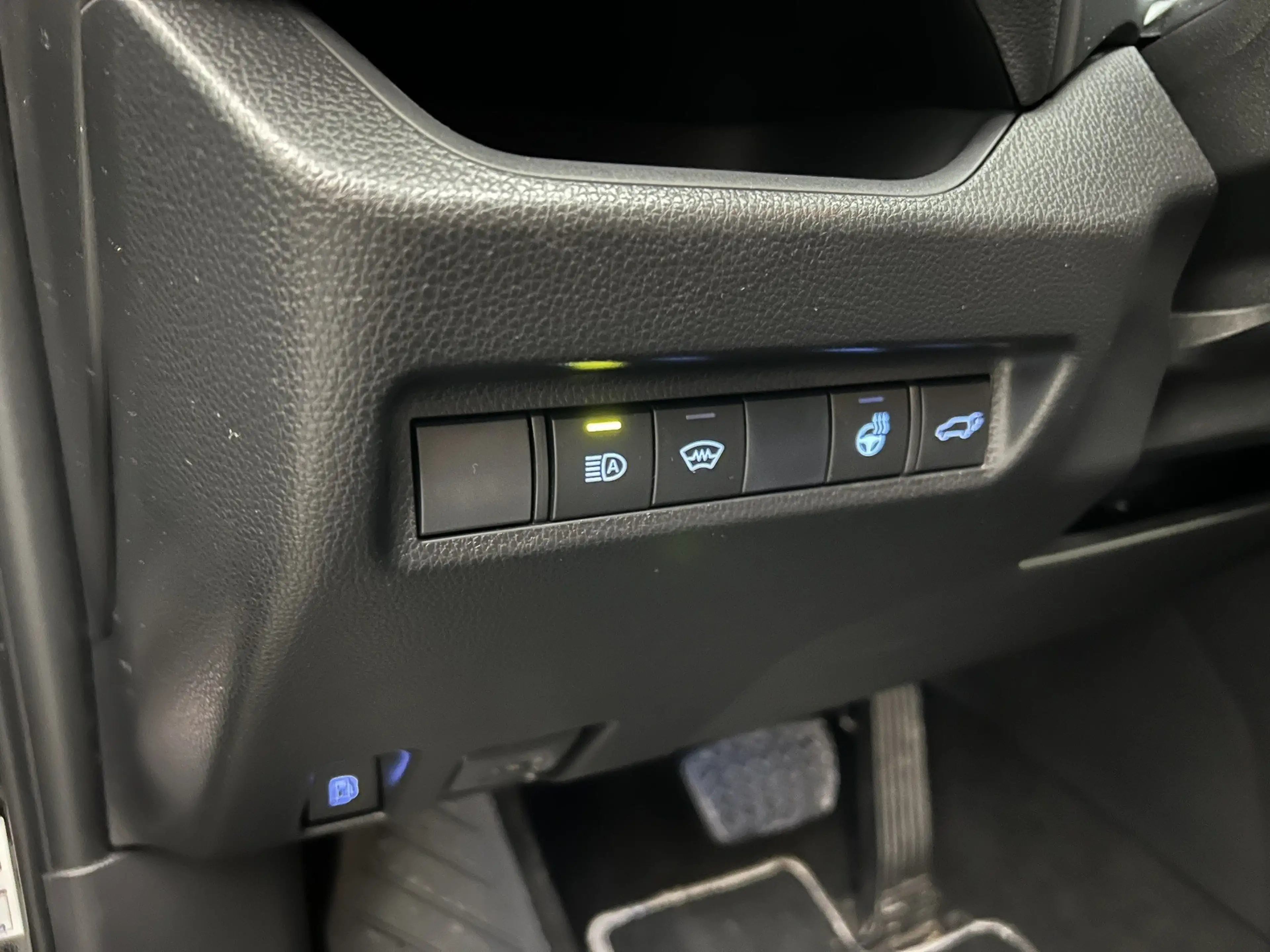Toyota RAV 4 RAV4 2,5 Hybrid 4x4 Active + Winterpaket — photo 11
