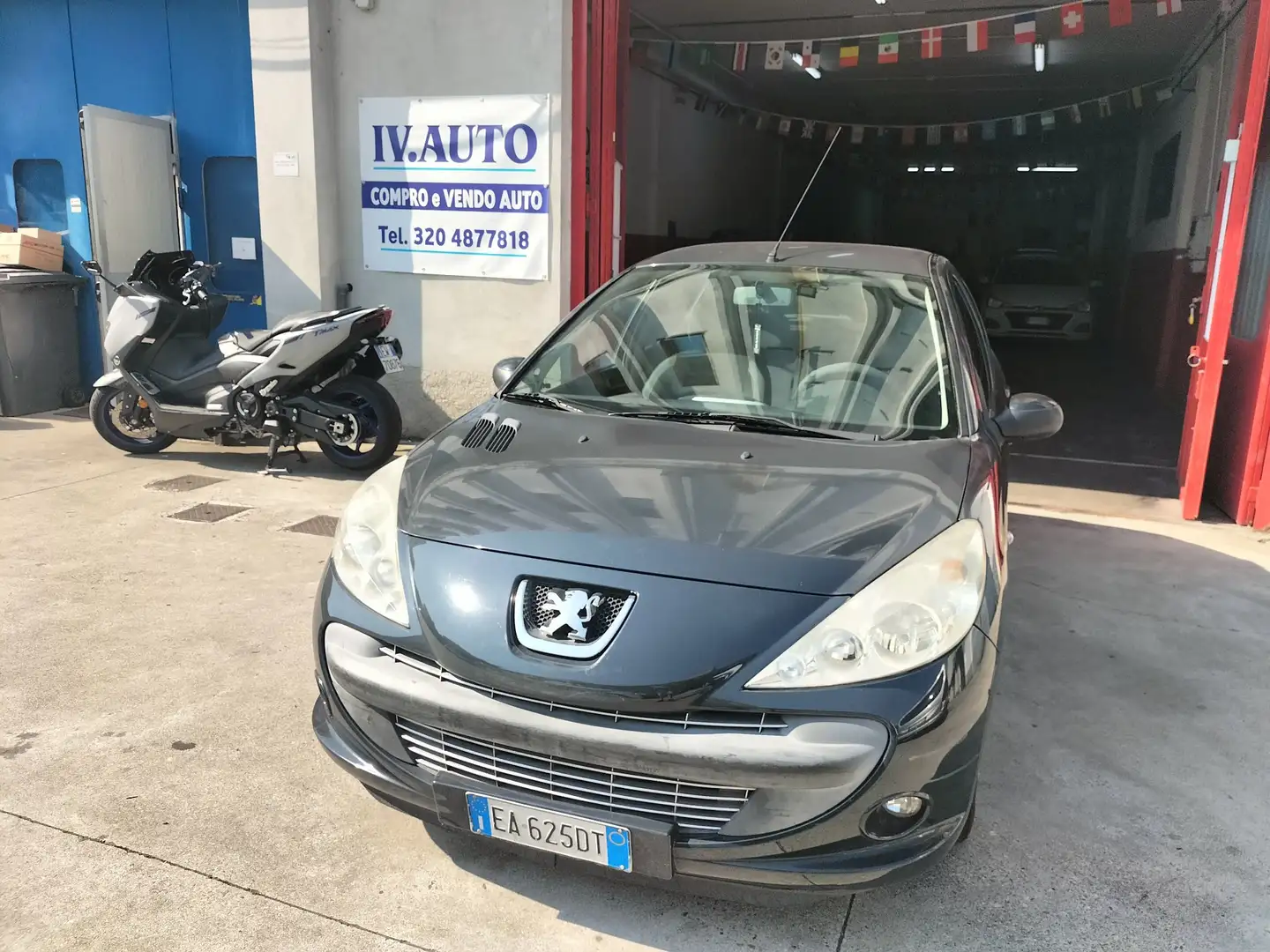 Peugeot 206 Plus 5p 1.1 benzina km 134000 - 2