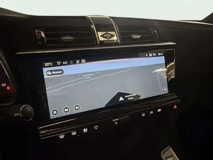 DS 7 Crossback 2023, foto 19