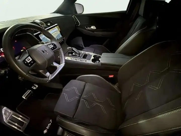 DS 7 Crossback 2023, foto 23