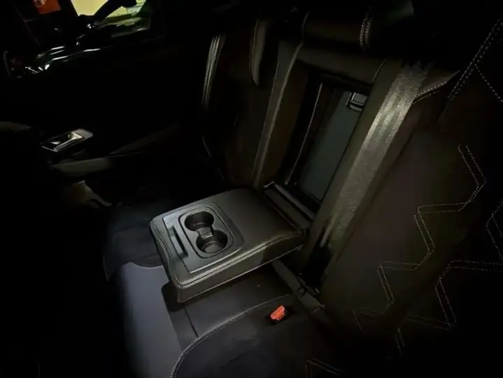 DS 7 Crossback 2023, foto 31