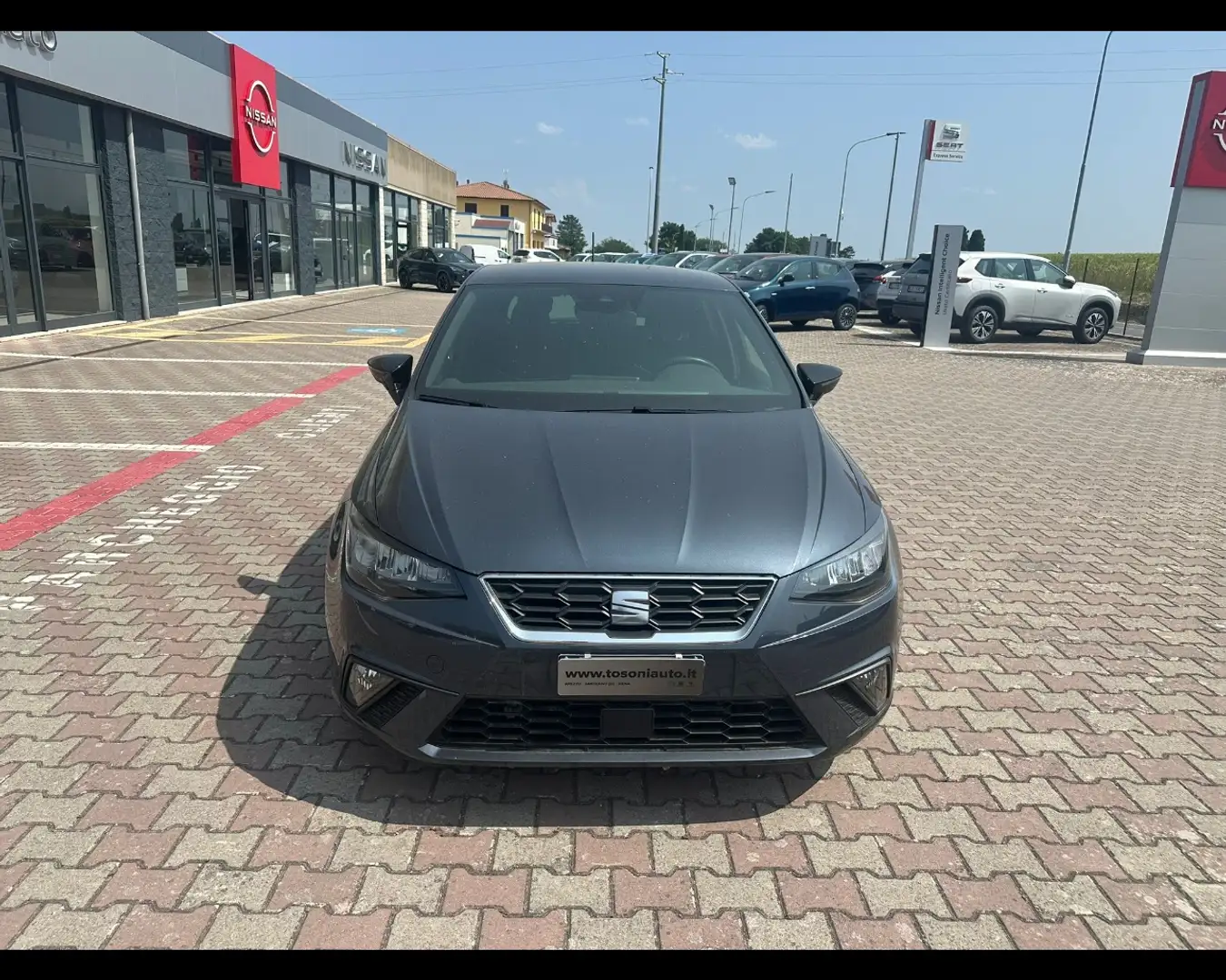 SEAT Ibiza 1.0 ecotsi FR 95cv Grigio - 2