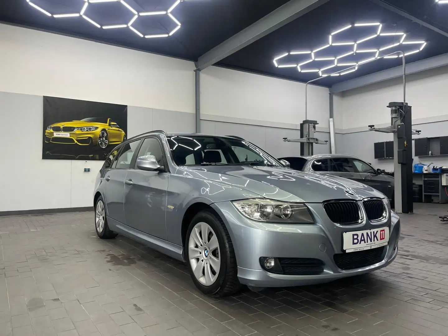 BMW 318 d EMW Selection SHZ Tempo neue Ketten Azul - 2