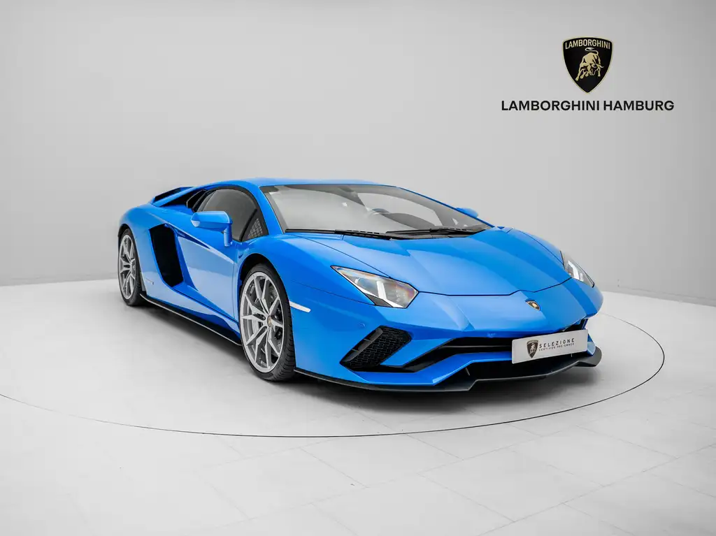 Lamborghini Aventador