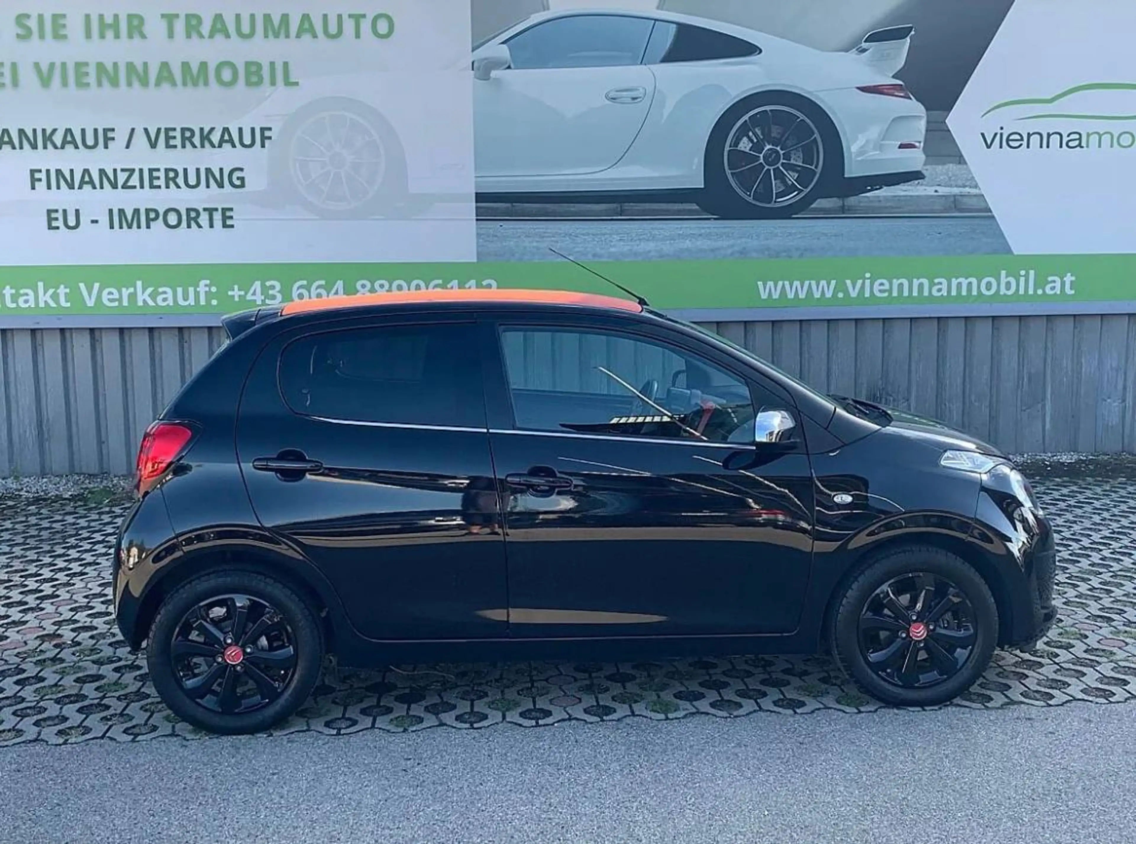 Citroen C1 Airscape VTi 72 Shine — photo 6