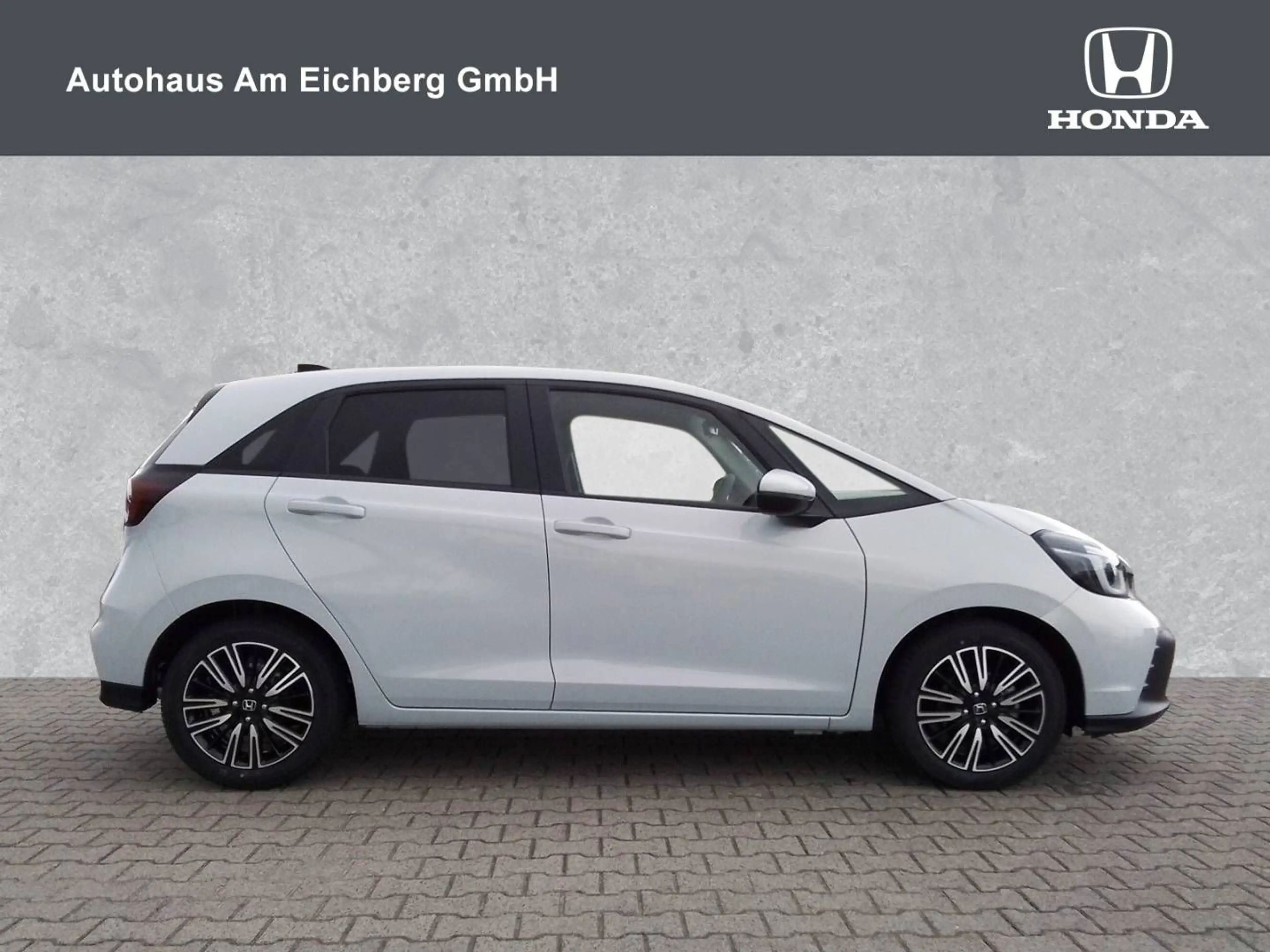 Honda Jazz Hybrid 1.5 Advance — photo 9