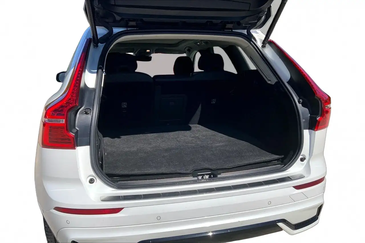 Volvo XC60 снимка Volvo XC60