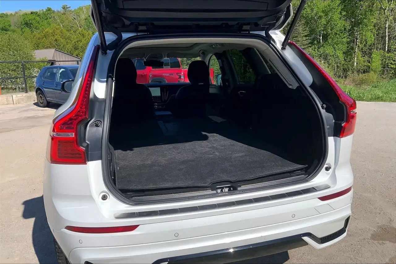 Volvo XC60 снимка Volvo XC60