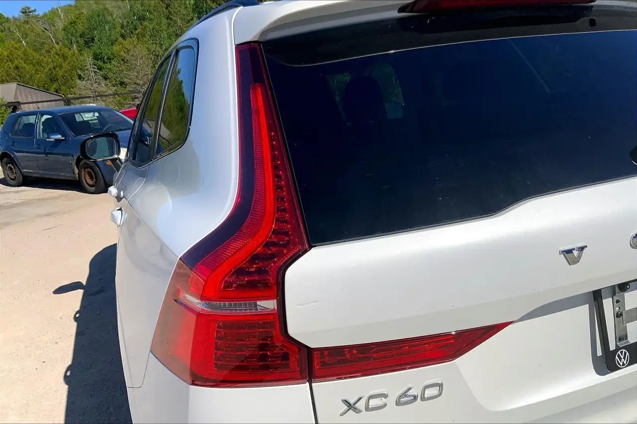 Volvo XC60 снимка Volvo XC60
