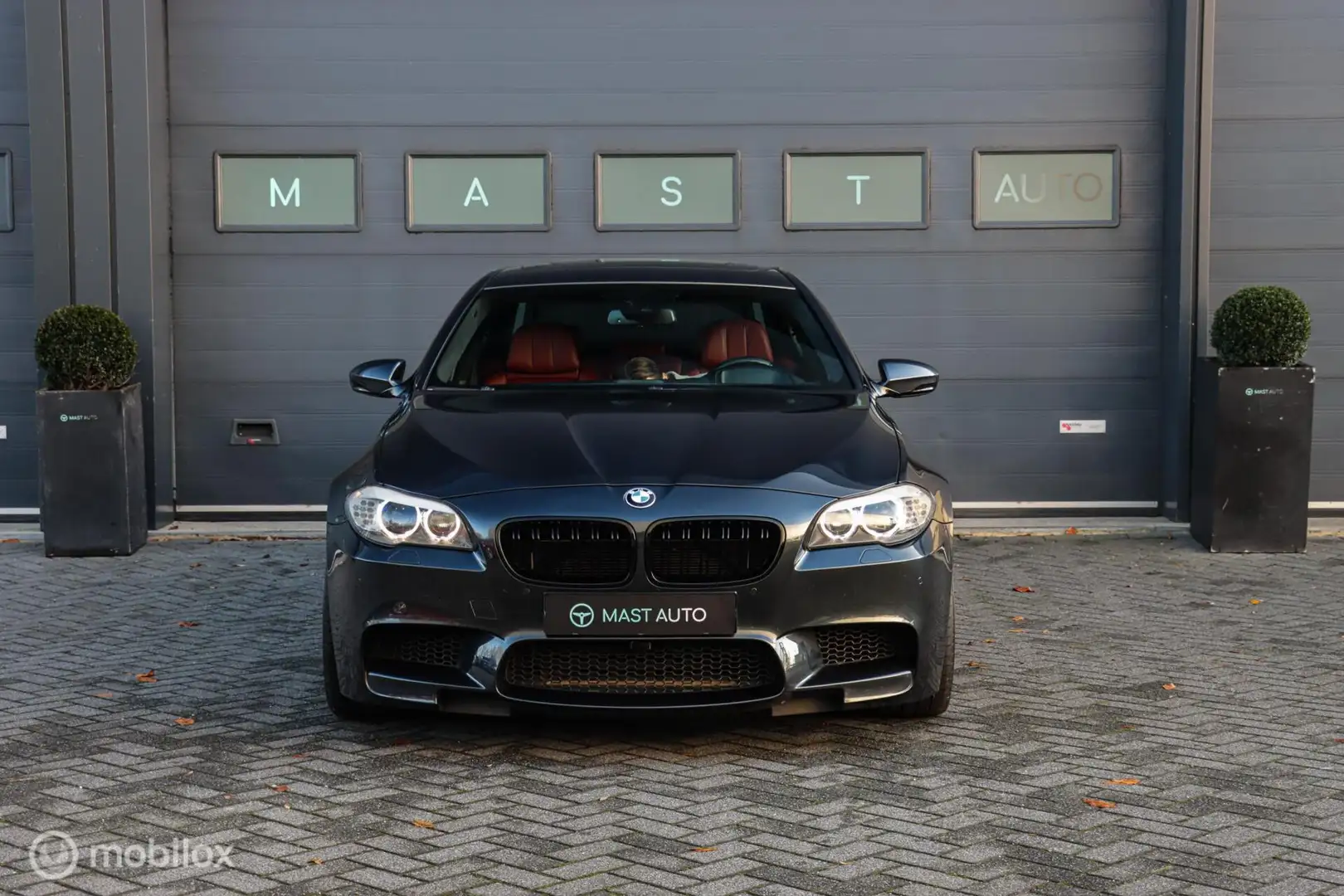 BMW M5 5-serie Grau - 2