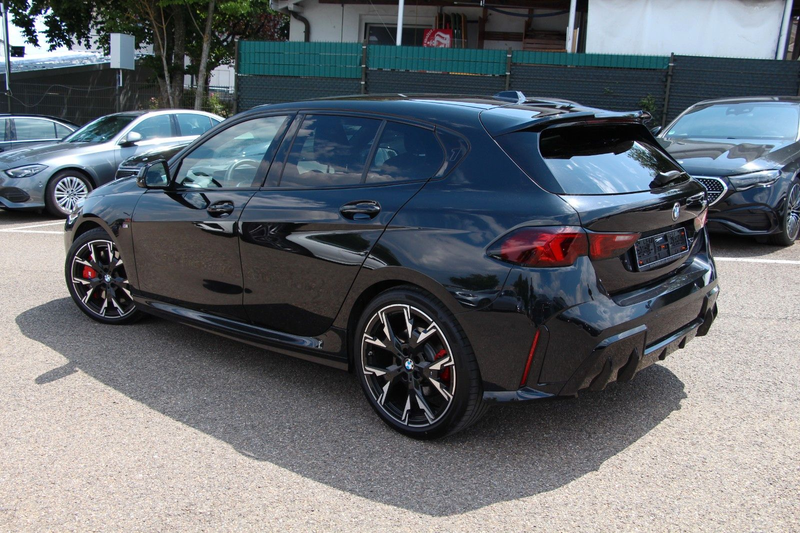 BMW 120 DRIVING ASSIST+*360*HUD*MASSAGE M Sport Pro — photo 13
