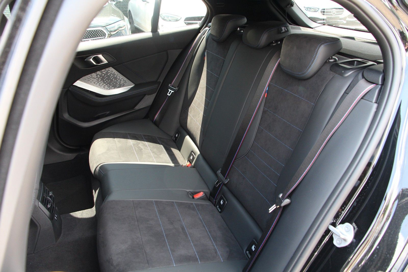 BMW 120 DRIVING ASSIST+*360*HUD*MASSAGE M Sport Pro — photo 11
