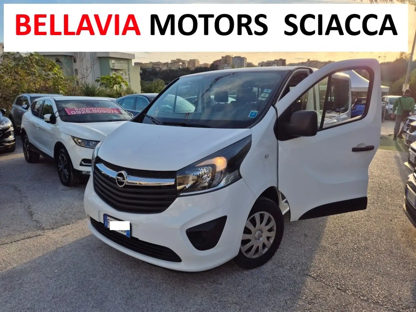 Opel Vivaro 9 POSTI - 2