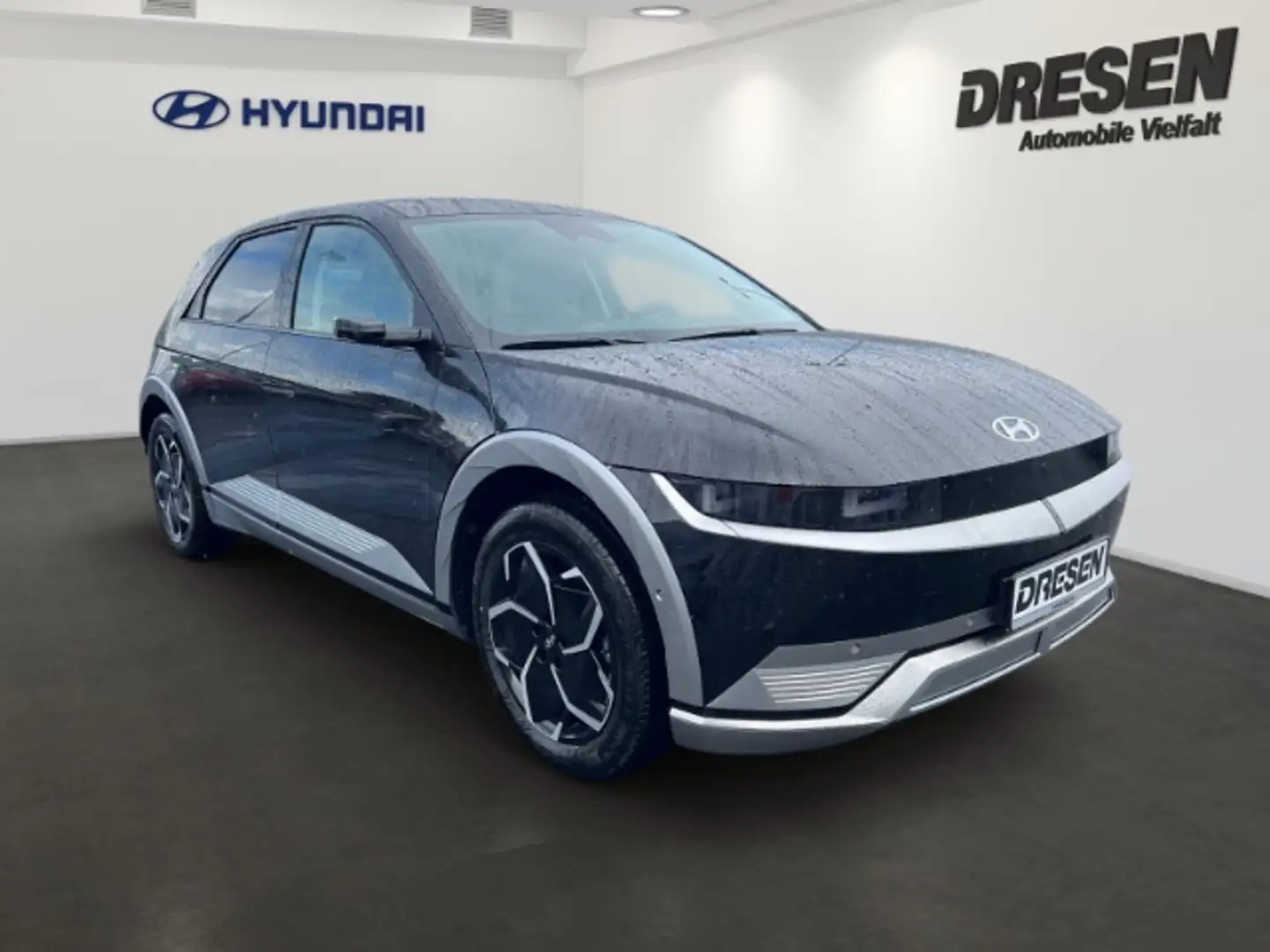 Hyundai IONIQ 5 UNIQ🚀| Allrad | Relax-Paket | Kamera-Paket | BOSE Schwarz - 2