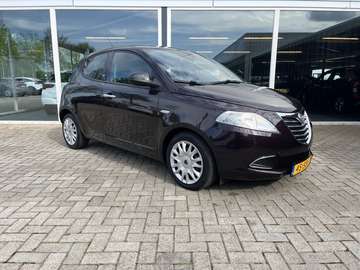 0.9 TwinAir Silver Airco / Cruise