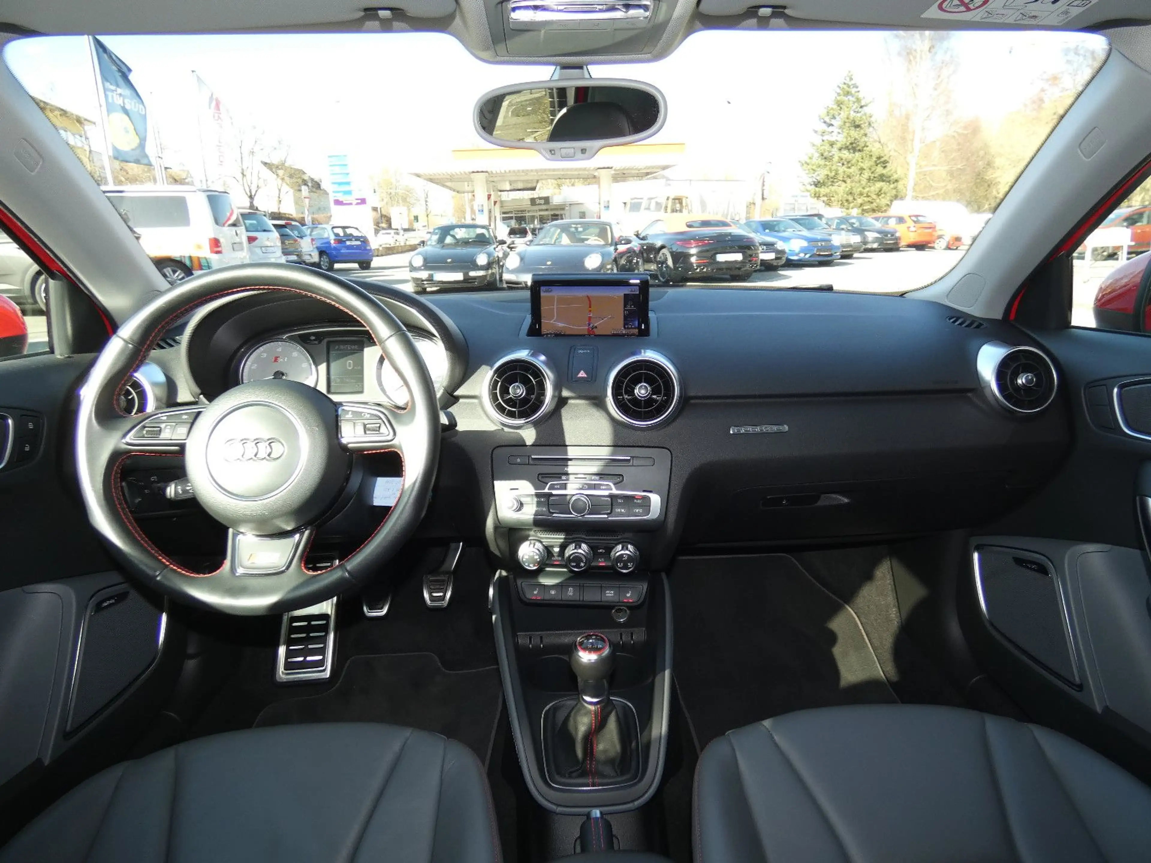Audi S1 Sportback 2.0 TFSI quattro BOSE NAPPA NAVI — photo 2