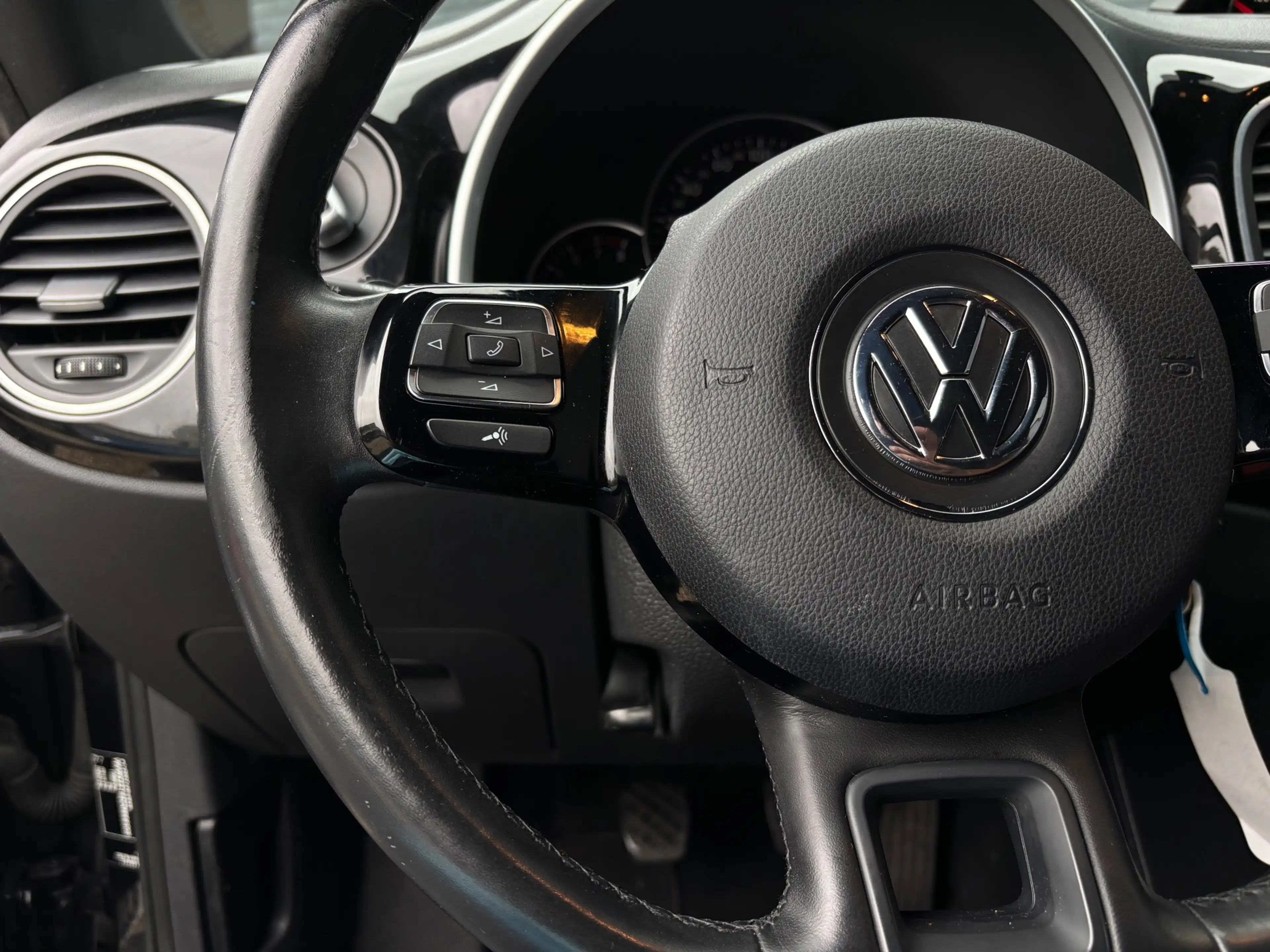 Volkswagen Beetle 1.2 TSI Design | Leder | Stoelverwarming | Fender — photo 13
