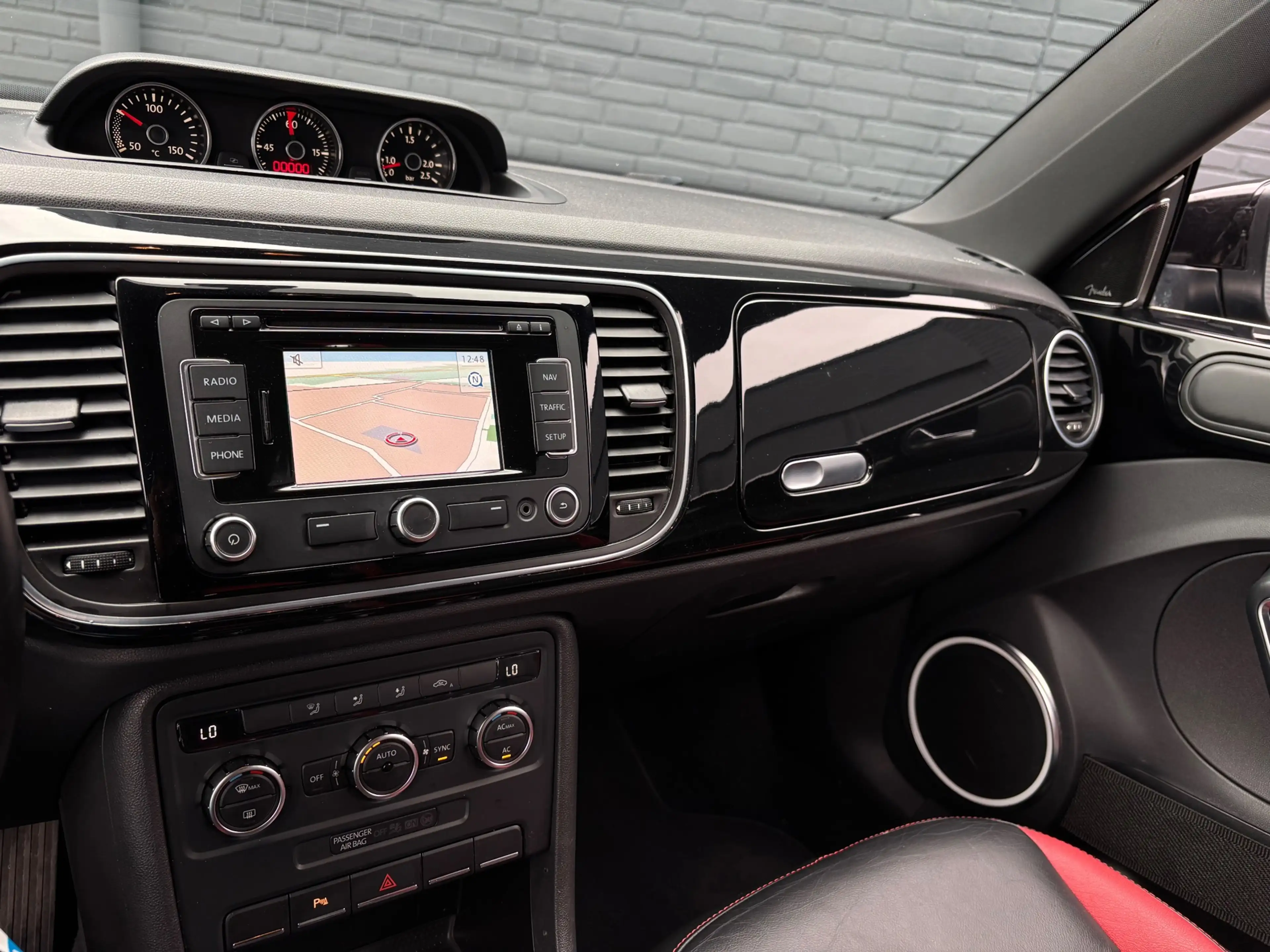 Volkswagen Beetle 1.2 TSI Design | Leder | Stoelverwarming | Fender — photo 10