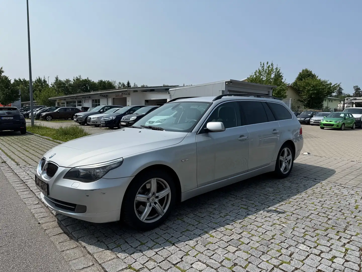 BMW 530 530i xDrive - TÜV 11.2025. - AHK - Leder - Gri - 2
