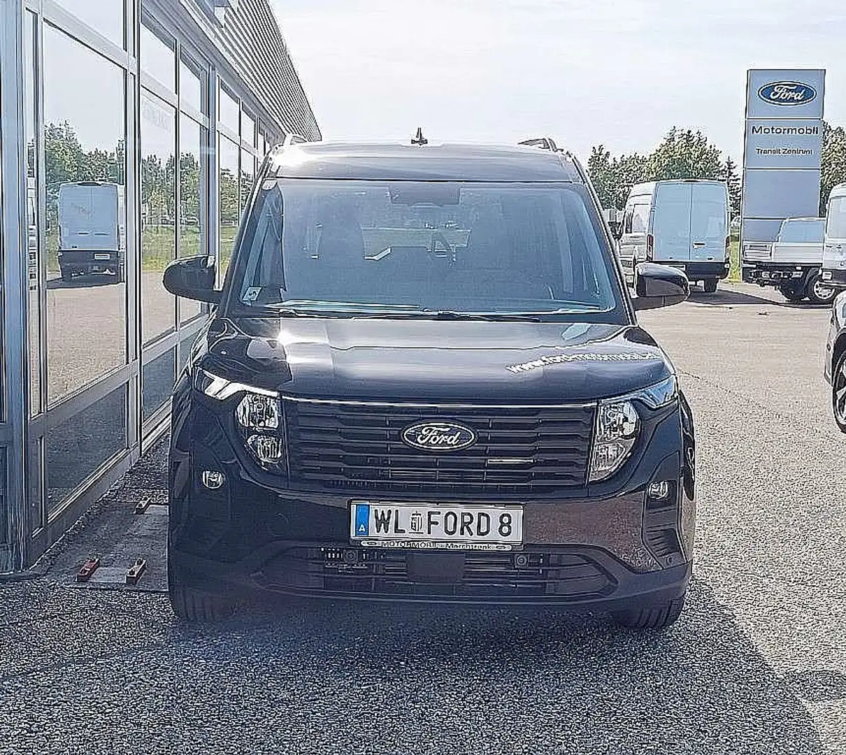 Ford Tourneo Courier 1,0 EcoBoost Titanium Schwarz - 2
