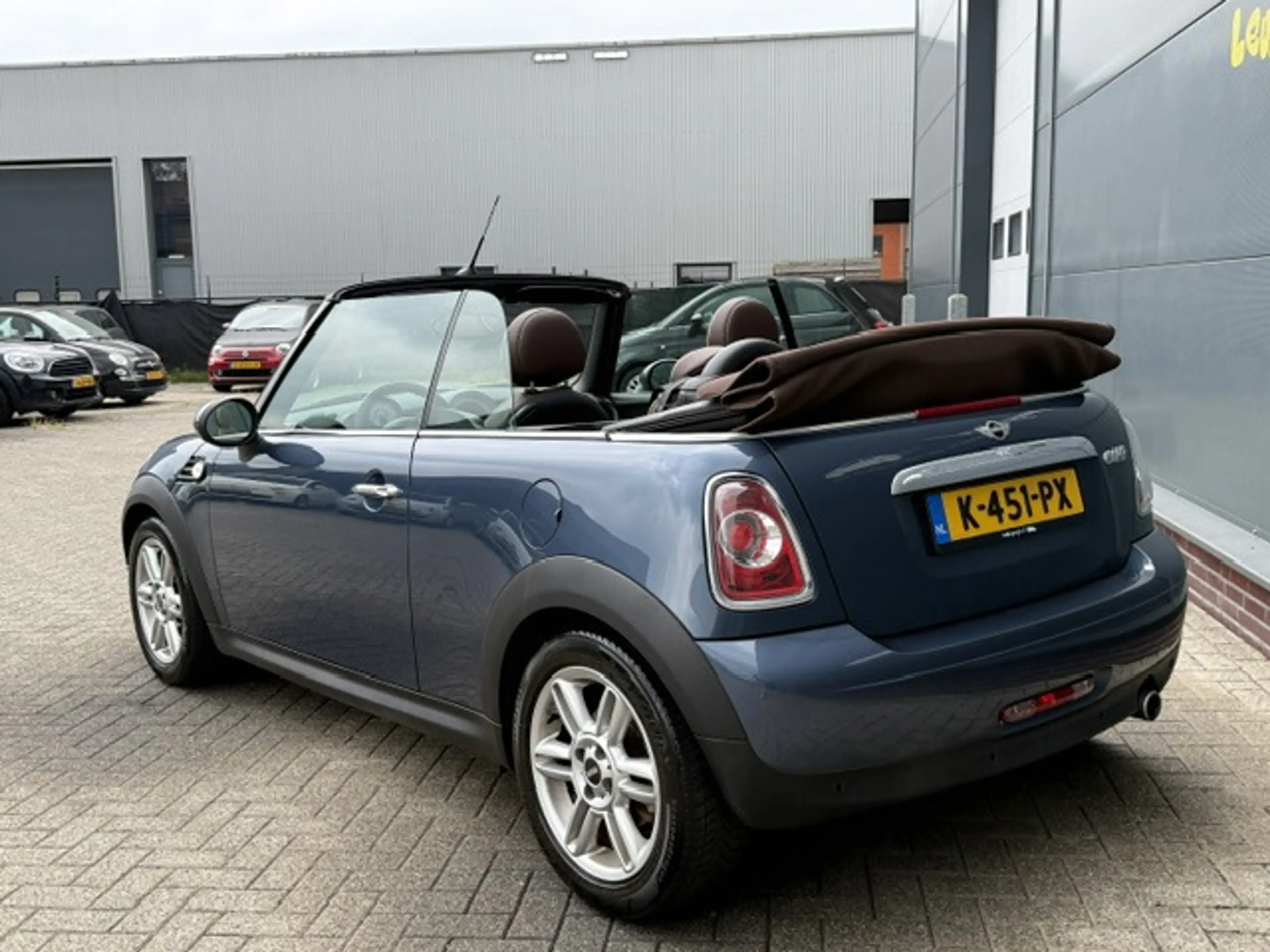 MINI Cooper Cabrio 1.6 Chili *leder *stoelverw. *xenon *navi — photo 9