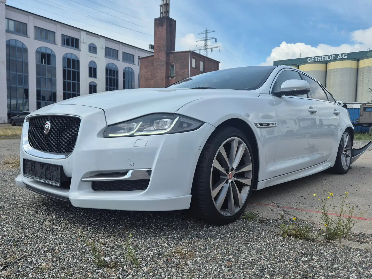 Jaguar XJ 3.0 V6 Diesel R-Sport Blanc - 2