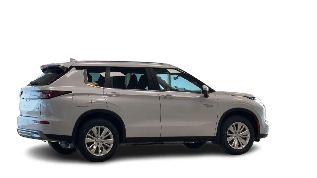 Mitsubishi Outlander снимка Mitsubishi Outlander