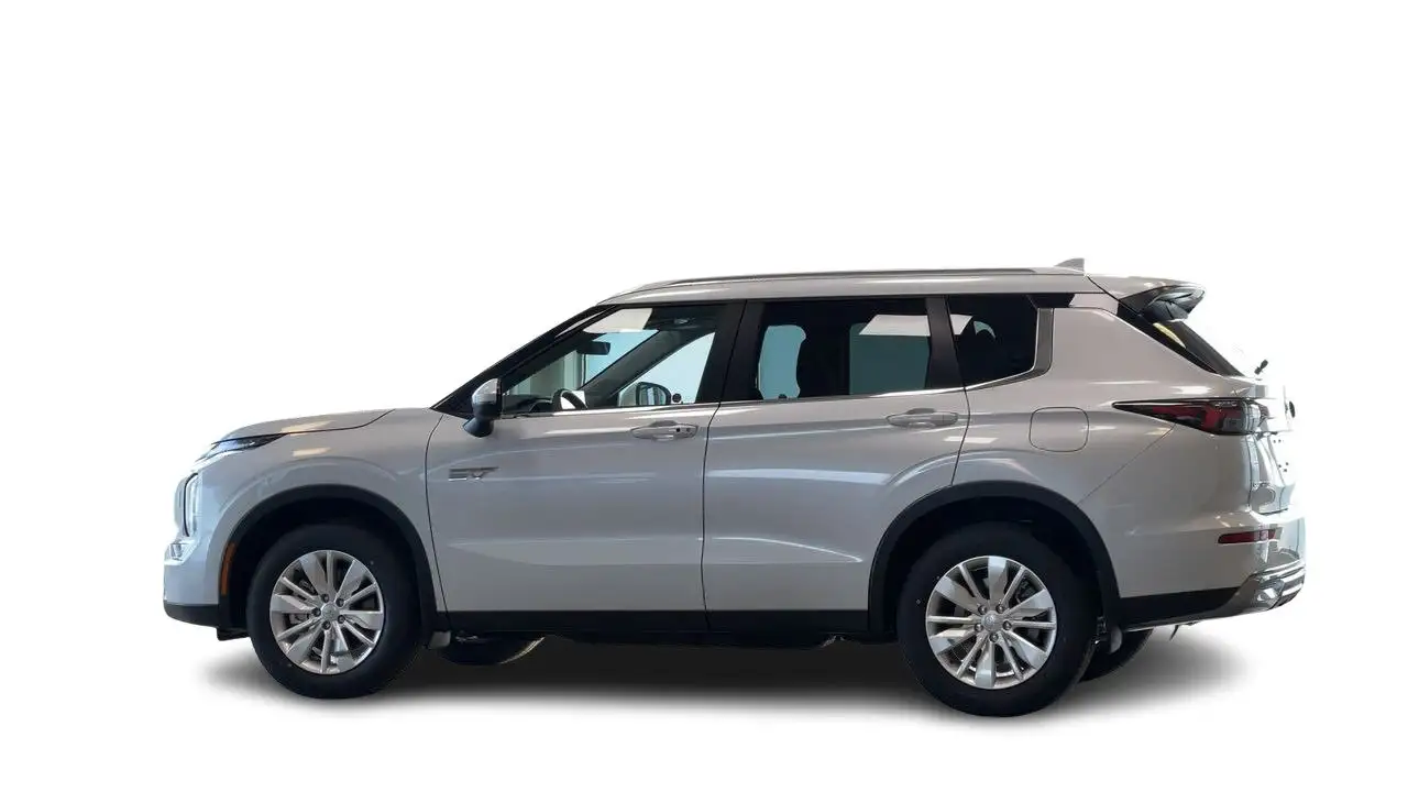 Mitsubishi Outlander снимка Mitsubishi Outlander