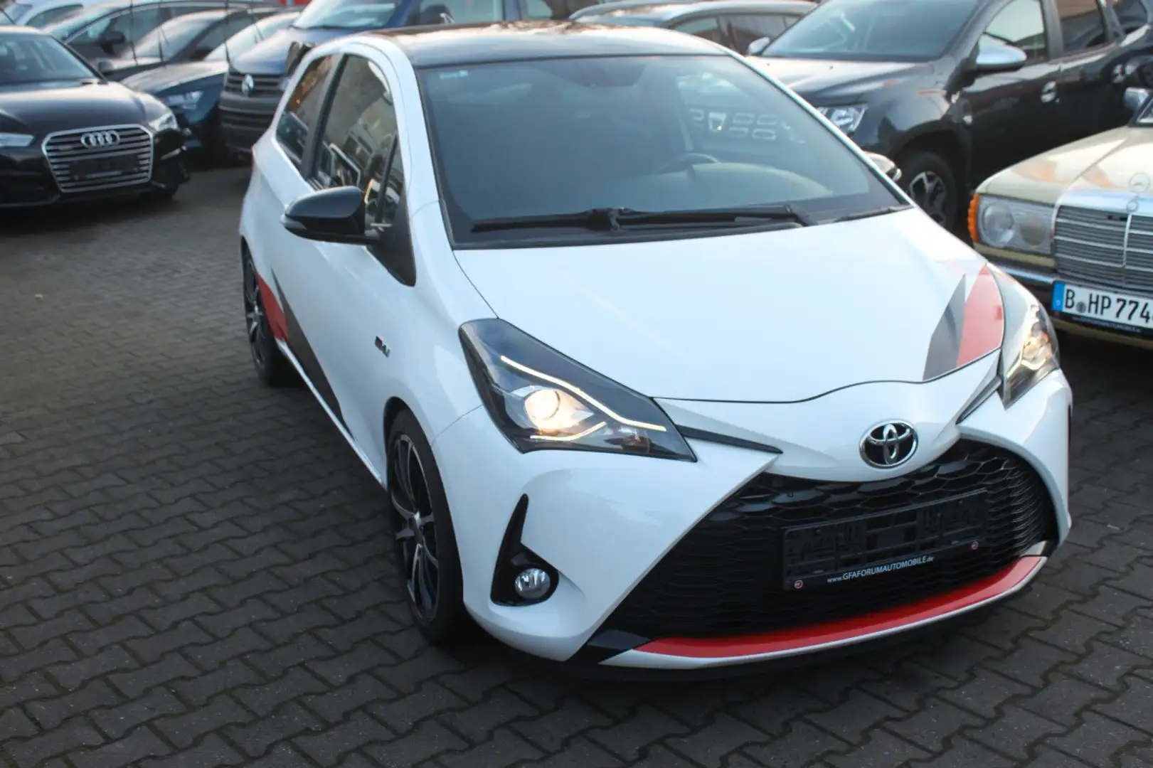 Toyota Yaris GRMN 102/400 1 Hand Weiß - 2