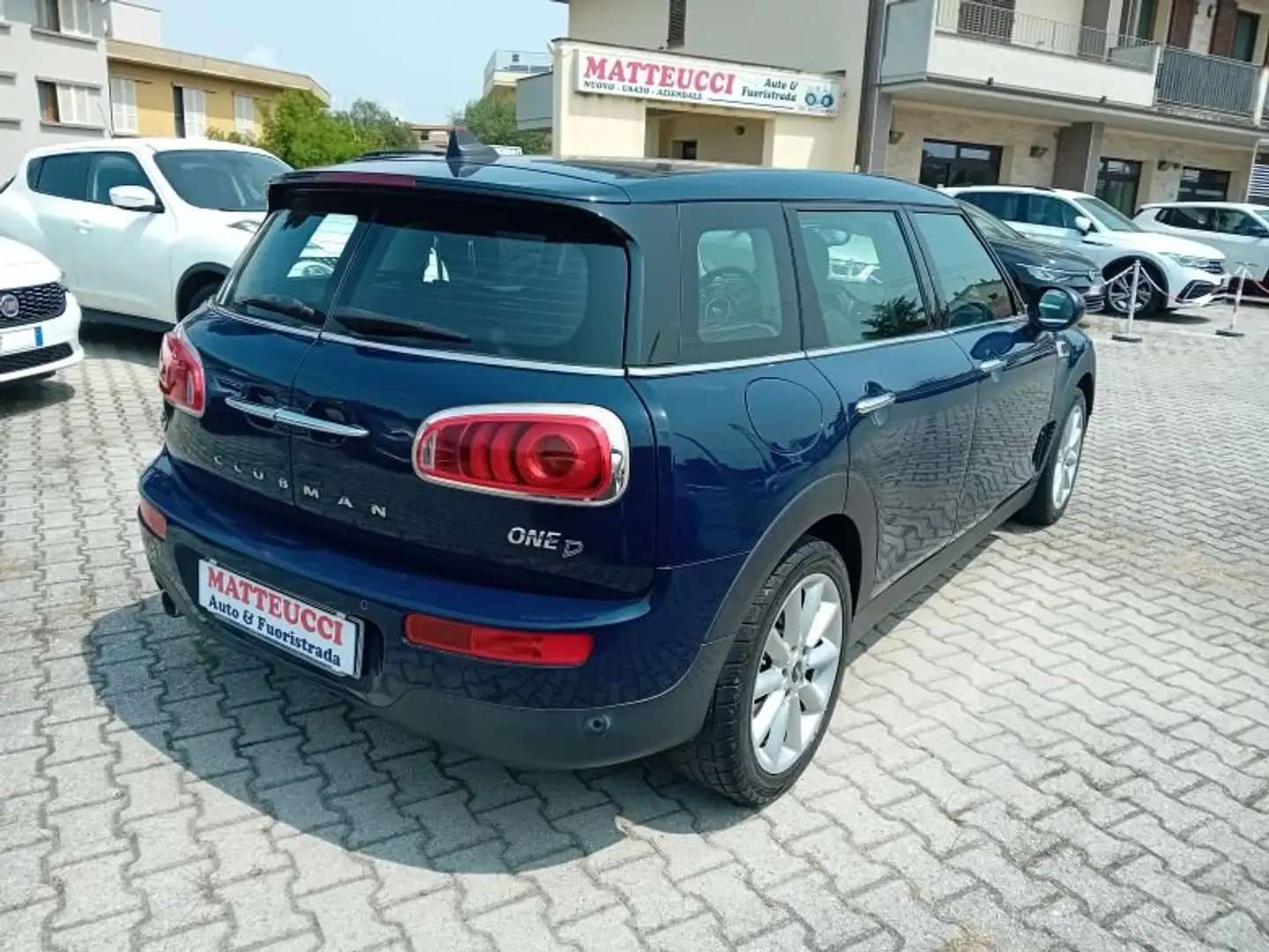 MINI One D Clubman Mini Clubman 1.5 One D Business auto Albastru - 2