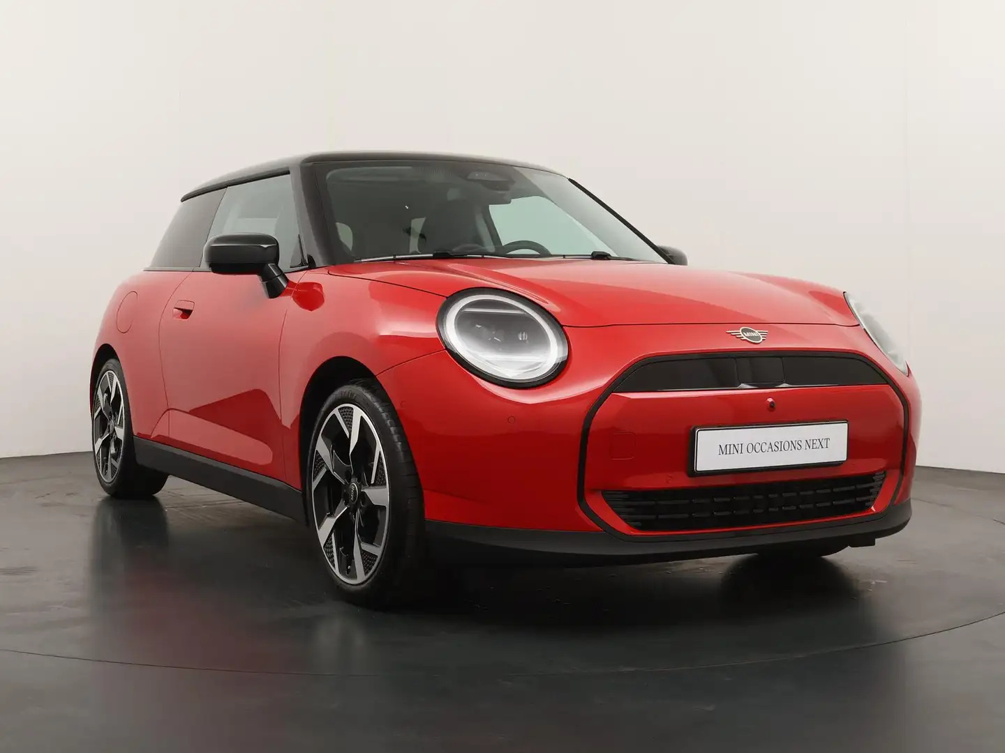 MINI Cooper E Classic + L-pakket | Stuur- Stoelverwarming | Head Rood - 2