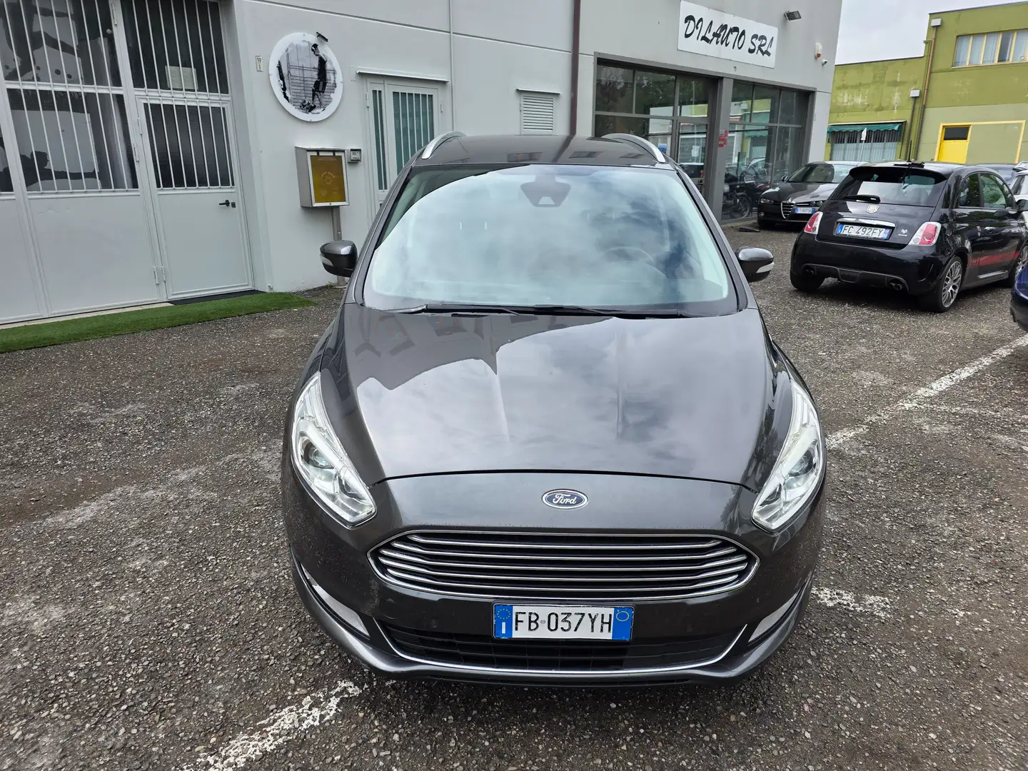 Ford Galaxy 2.0 tdci Titanium180cv 7POSTI FINANZIABILE PERMU Grau - 2