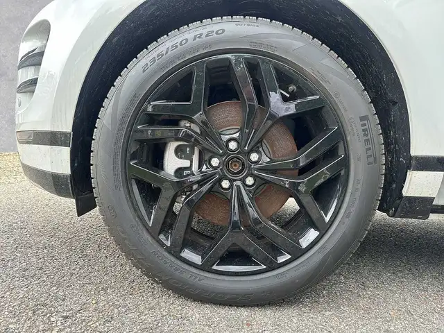 Land Rover Range Rover Evoque view 9