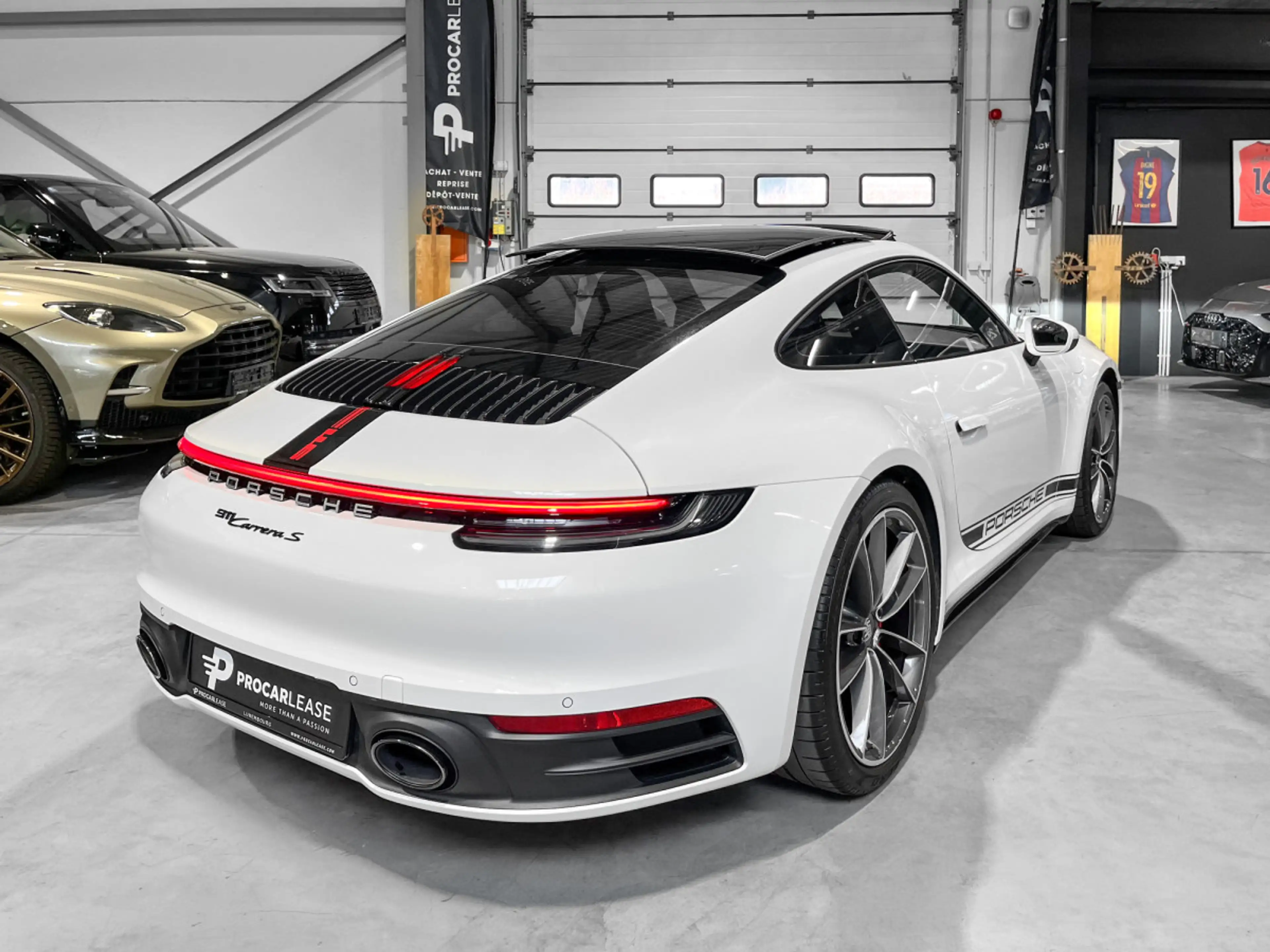 Porsche 911 992 CARRERA S - TOIT OUVRANT - PURE WHITE - SPORT — photo 9